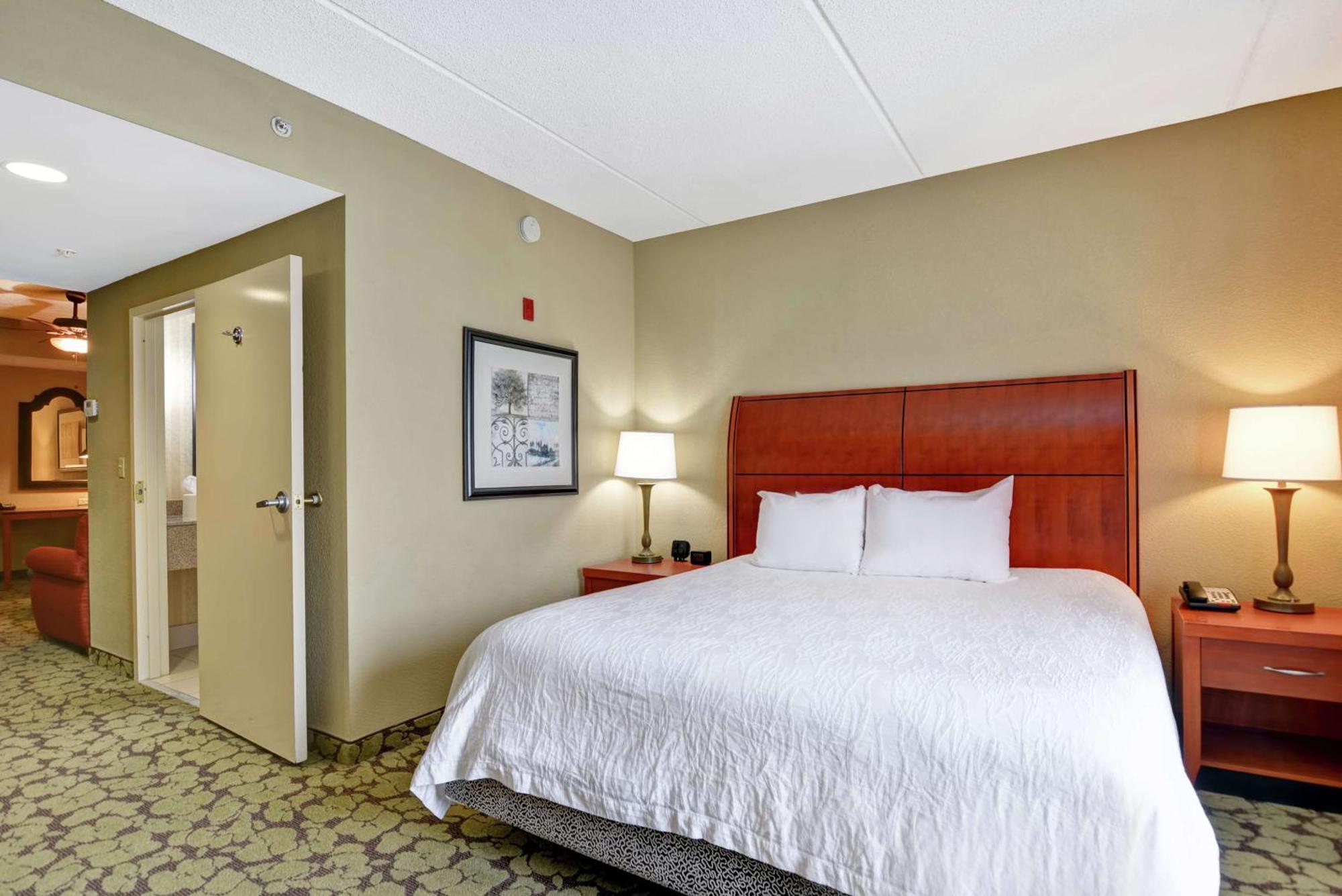 Hilton Garden Inn Hattiesburg Exterior photo