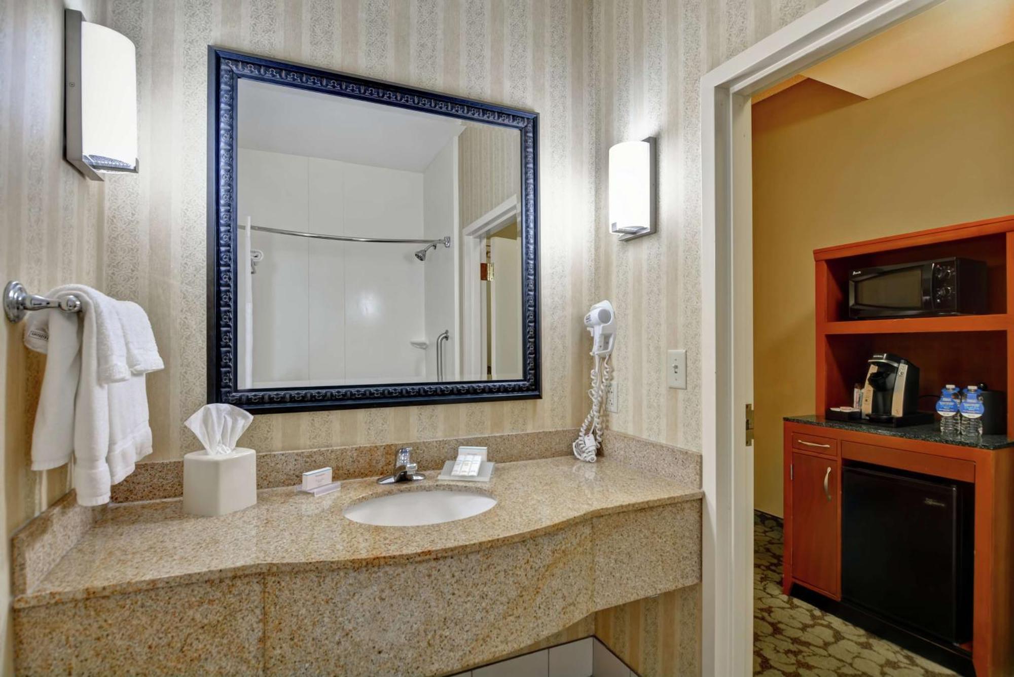 Hilton Garden Inn Hattiesburg Exterior photo